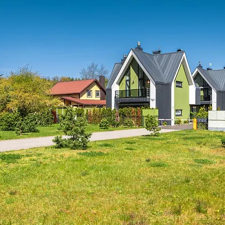 Zalia Kopa 200m To Beach, Kunigiskes Pine Forest, Private Yard & Terrace * Palanga